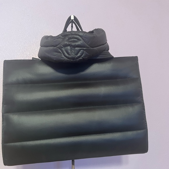 Telfar Bundle - Picture 3 of 16